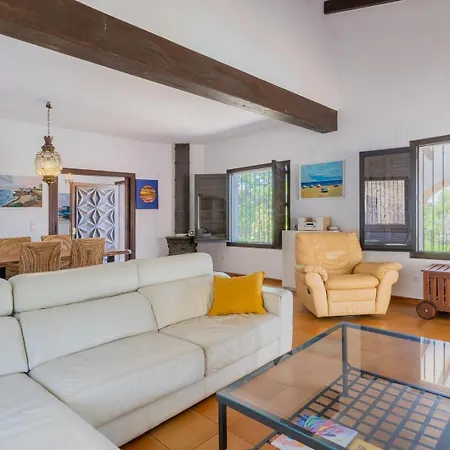 In Denia: Beachfront With Bbq