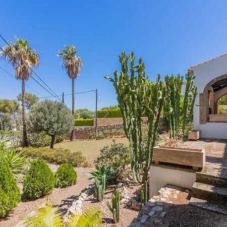 In Denia: Beachfront With Bbq Semesterbostad Denia