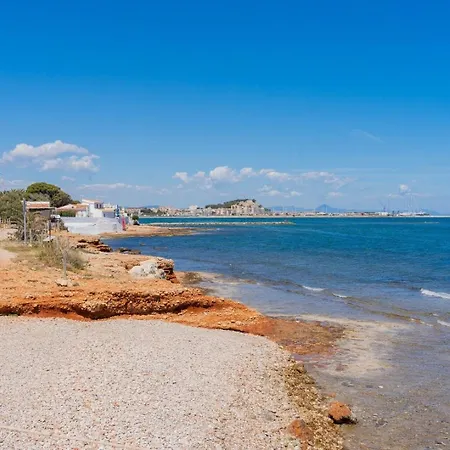 펜션 In Denia: Beachfront With Bbq
