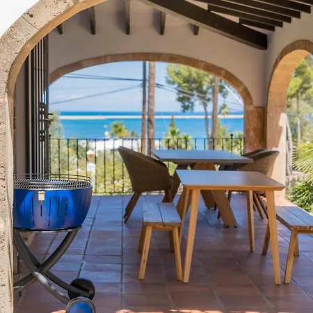 In Denia: Beachfront With Bbq *