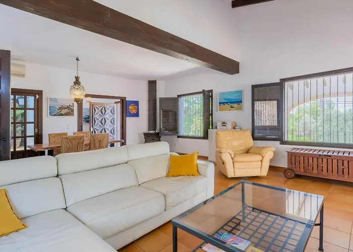 In Denia: Beachfront With Bbq