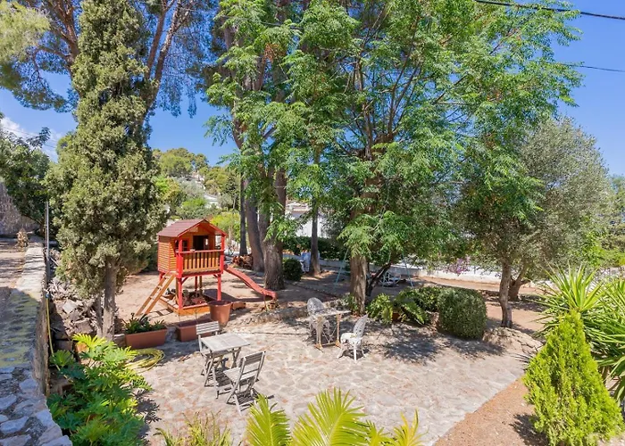 Semesterbostad In Denia: Beachfront With Bbq Denia