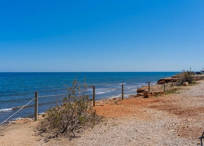 度假居 In Denia: Beachfront With Bbq 德尼亚