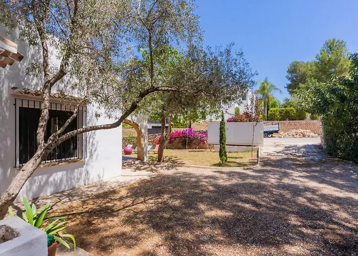 In Denia: Beachfront With Bbq Semesterbostad Denia