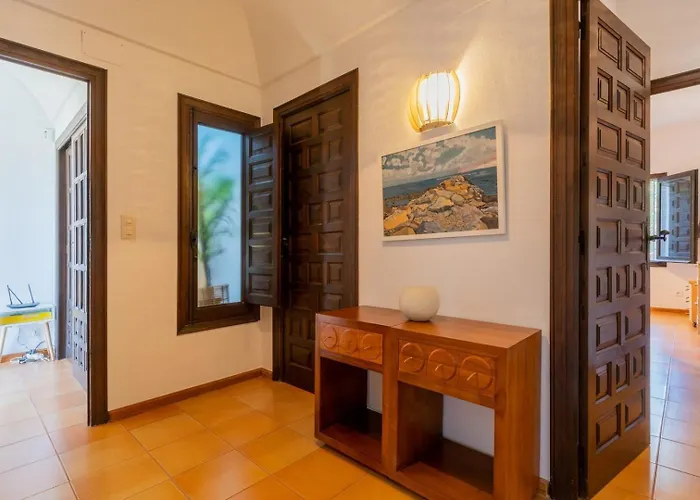 度假居 In Denia: Beachfront With Bbq *