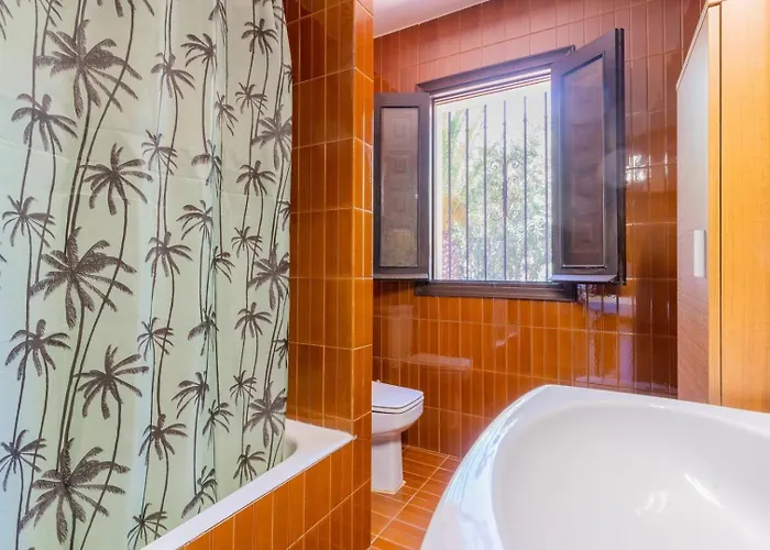 度假居 In Denia: Beachfront With Bbq 德尼亚