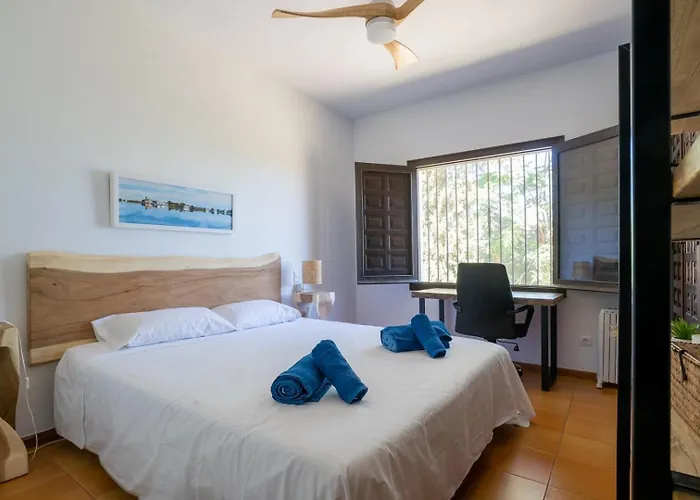 度假居 In Denia: Beachfront With Bbq *